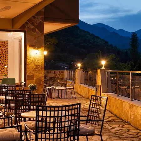 Naiades Hotel 4*